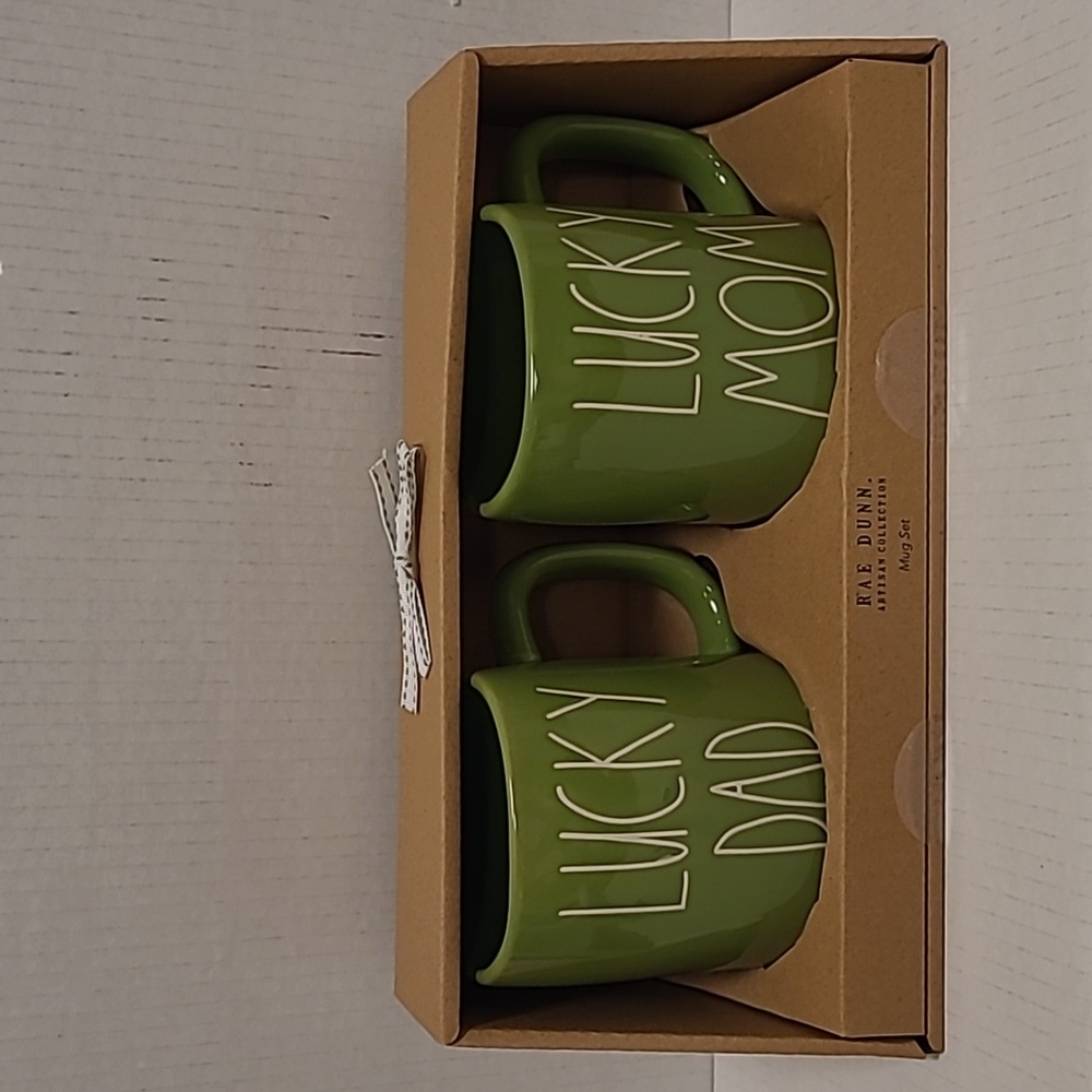 NWT Rae Dunn Lucky Dad / Lucky Mom Mug Set